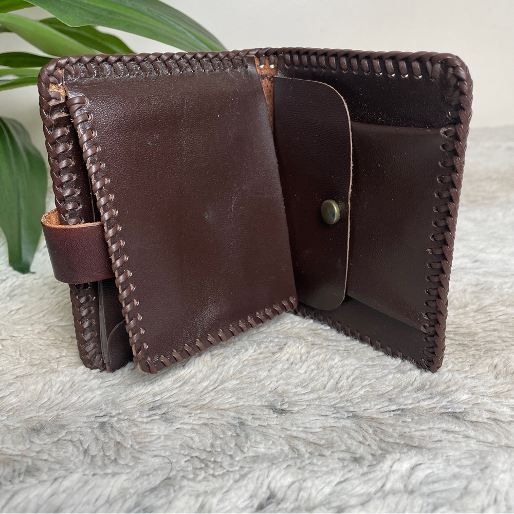 Hand Tooled Leather Floral Wallet Organizer Brown Western Boho Rose - Picture 8 of 8